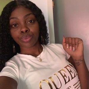 Meet your Posher, Janea